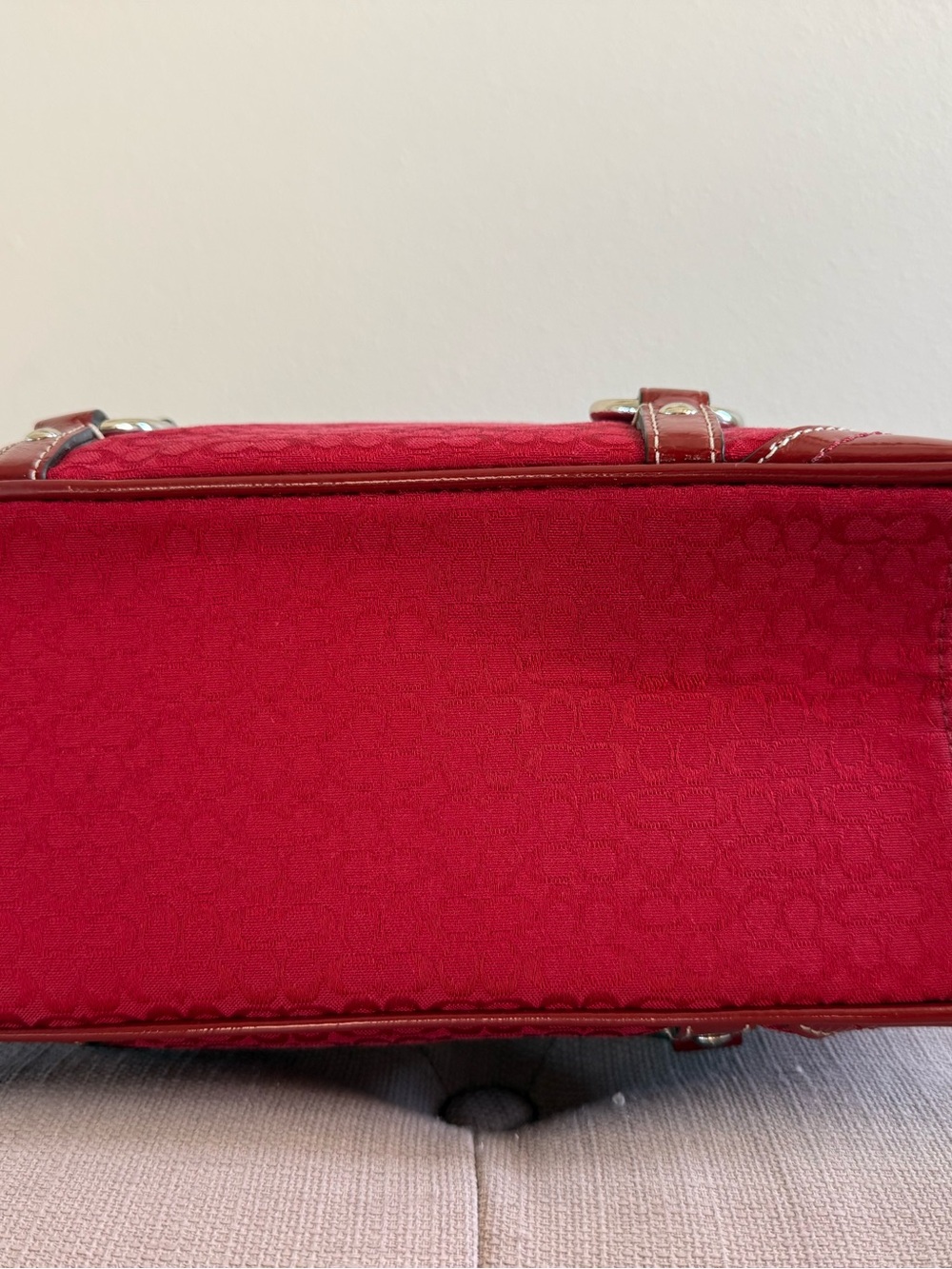 Y2K Authentic Coach Crimson Red Signature Small C Tote - Picture 9 of 12